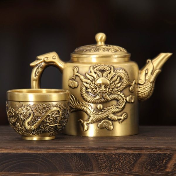Luxurious-Embossed-Dragon-with-Phoenix-Brass-Teapots-Antique-for-Sale-3.jpg Luxurious Antique Brass Teapot with Embossed Dragon and Phoenix Lid for Sale