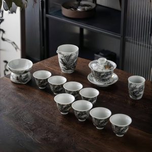 Luxurious Antique Traditional Elegant White Porcelain Chinese Tea Set with Black Dragon Design