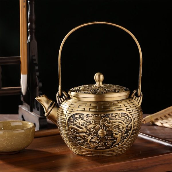 Traditional-Luxurious-Dragon-and-Phoenix-Theme-Weave-Antique-Brass-Tea-Kettle-with-Lifting-Beam-4.jpg Traditional Luxurious Dragon and Phoenix Theme Weave Antique Brass Tea Kettle with Lifting