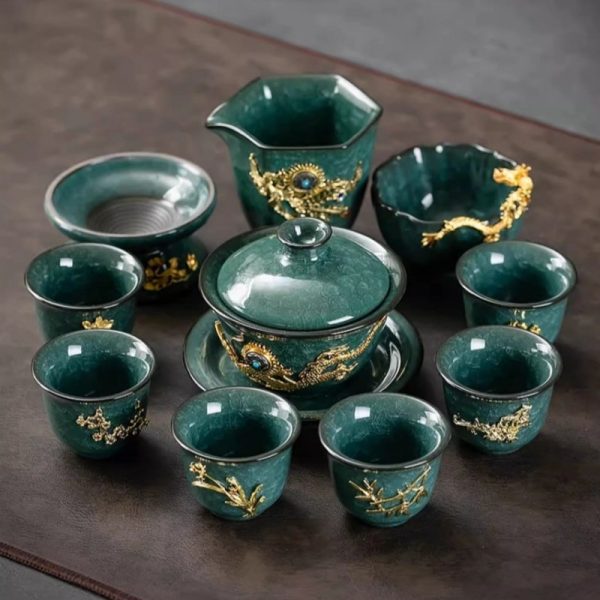 a-39.jpg Luxury Vintage Chinese Green Ice Crackle Glaze Gongfu Tea Pot Set with Gold Inlaid Jade Dragon and Phoenix