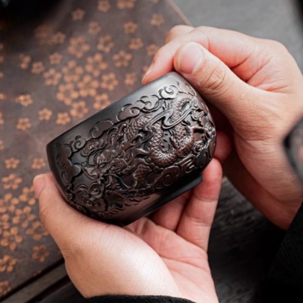 c-8.jpg Creative Zisha Pottery Chinese Dragon Master Tea Cup With Relief Auspicious Dragon Figurines