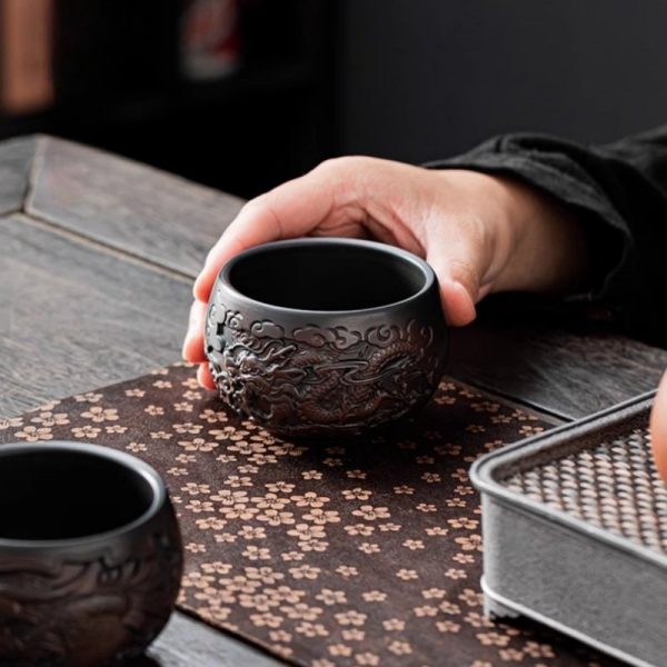 f-6.jpg Creative Zisha Pottery Chinese Dragon Master Tea Cup With Relief Auspicious Dragon Figurines