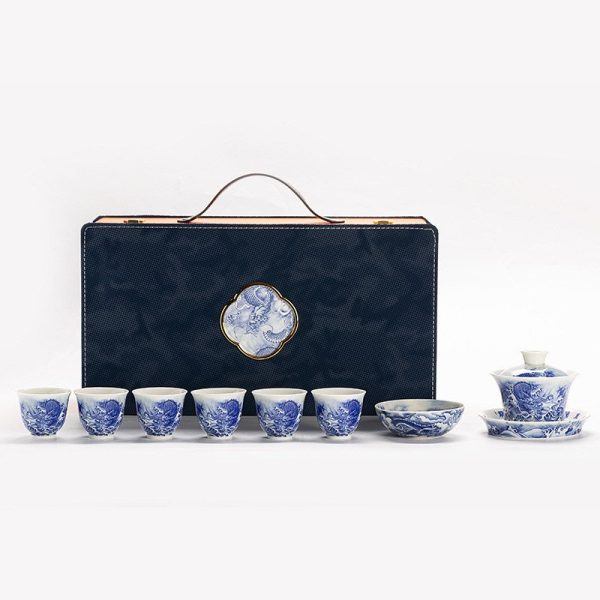 gaiwan31-05.jpg Antique Chinese Dragon White and Blue Porcelain Jingdezhen Gaiwan Tea Set